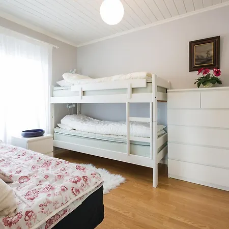 Rasmusgarden Semesterbostad *